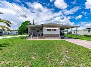 5227 Betty St, Zephyrhills, FL 33542