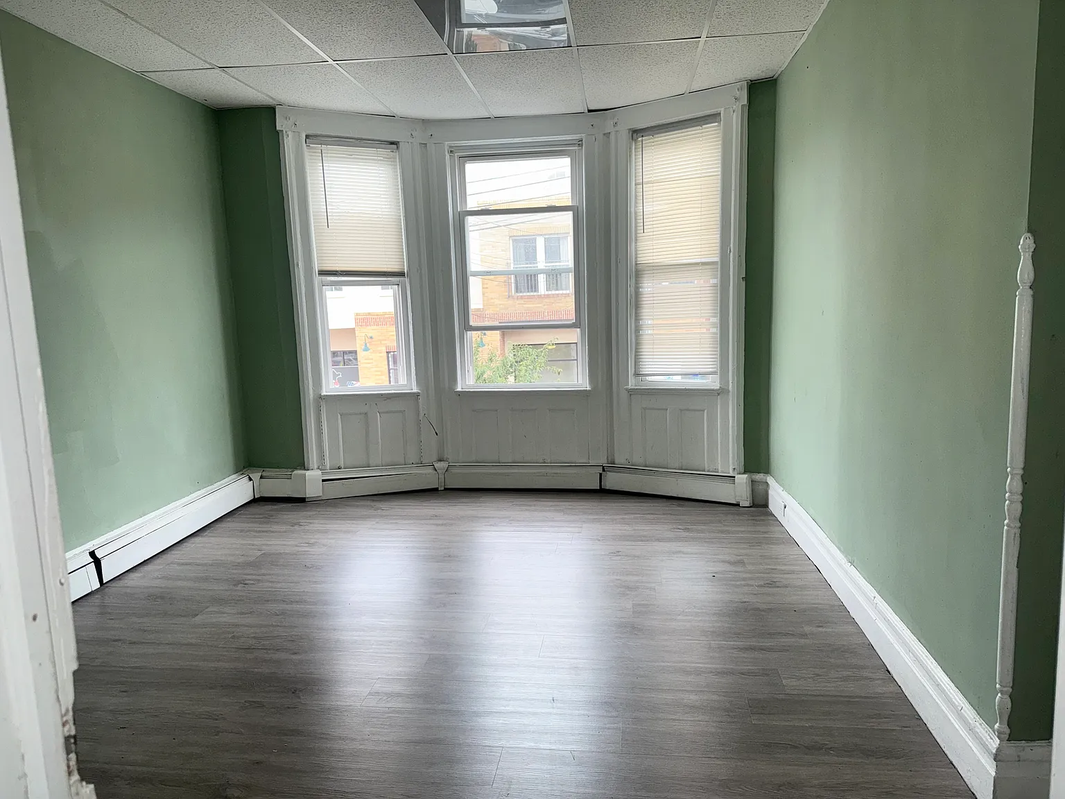 3 bed, $1,800 — Photo 3