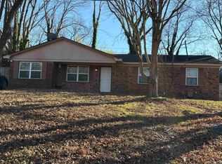 725 Saint Regis, West Helena, AR 72390