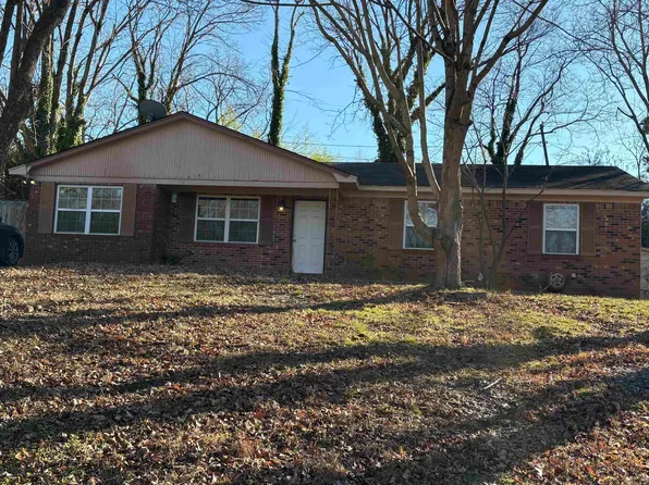 725 Saint Regis, West Helena, AR 72390