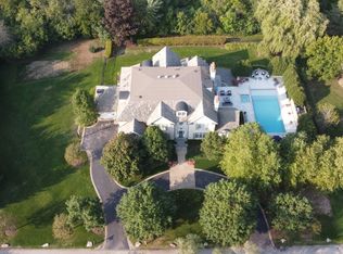 2311 Birchwood Ln, Northfield, IL
