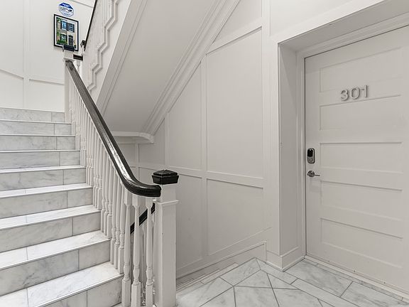 4th image of 3016 Dumbarton St NW #401