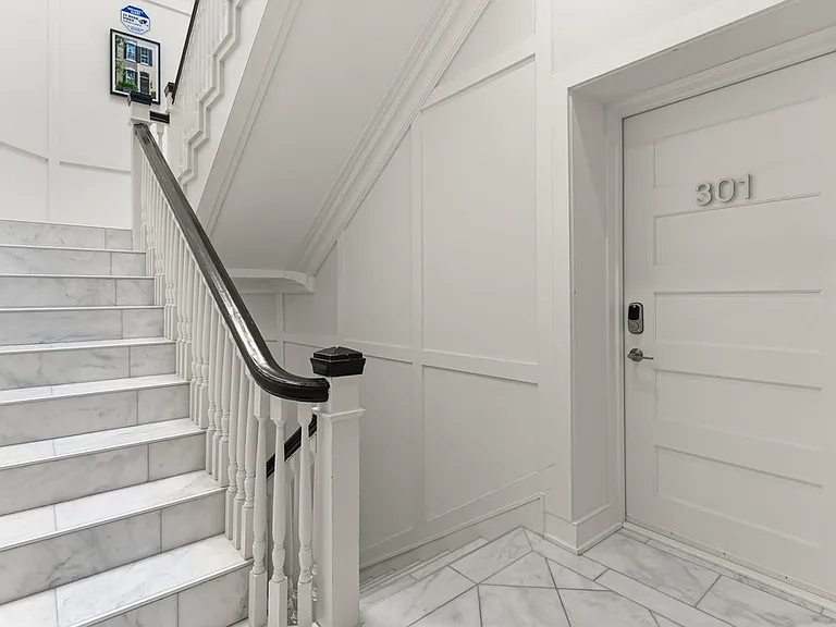 3016 Dumbarton St NW #401 — Photo 4