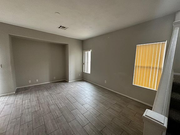 4th image of 923 Appaloosa Hills Ave