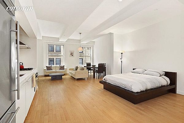 1st image of 15 Broad St APT 2022