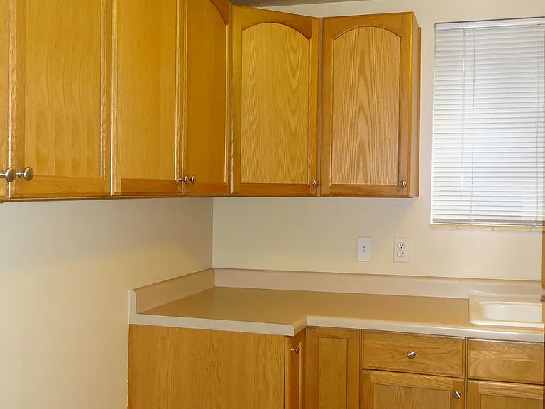 1968 E View St #3 — Photo 8
