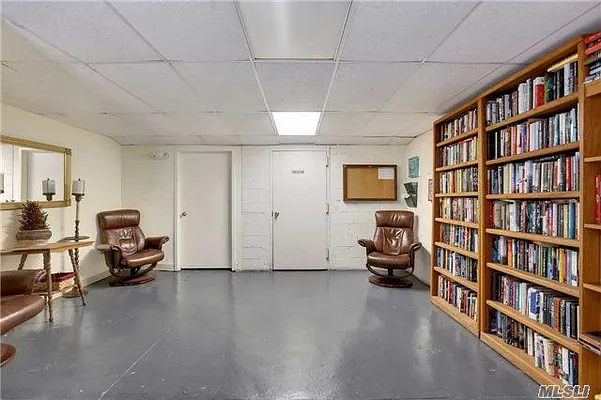 Sold by Redfin Real Estate | media 20