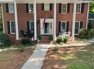 3906 Yadkin Dr, Raleigh, NC 27609