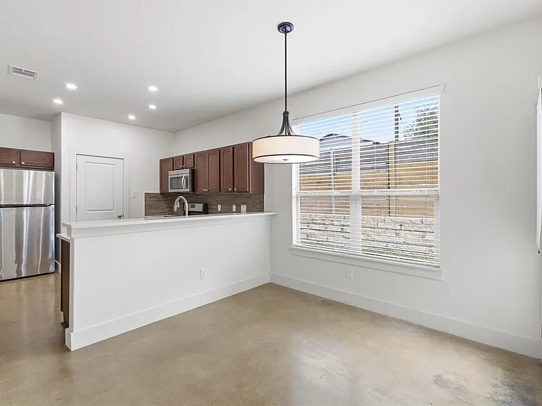 4124 Valley View Rd #4B — Photo 11