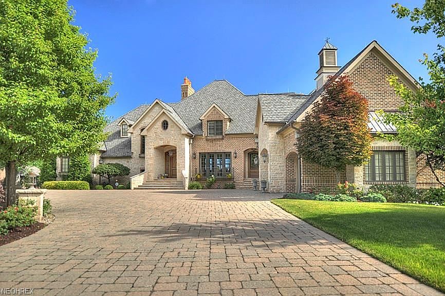 32196 Lake Rd, Avon Lake, OH 44012 Zillow