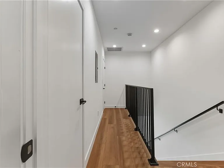 14165 Erwin St — Photo 17