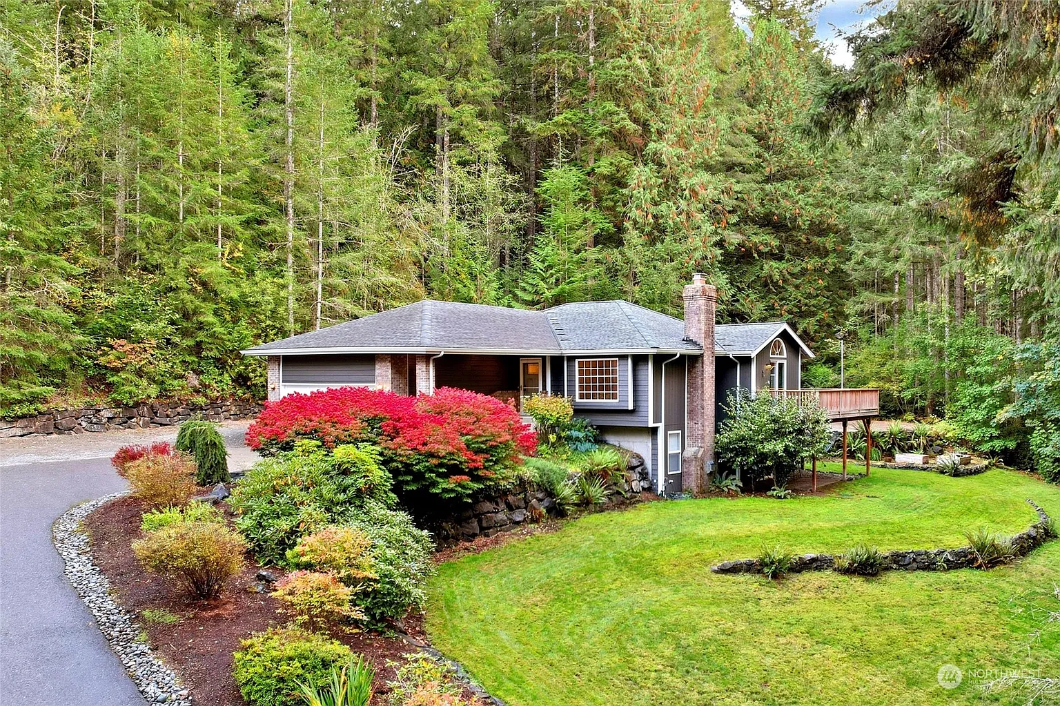 10215 Cramer Road NW photo 1