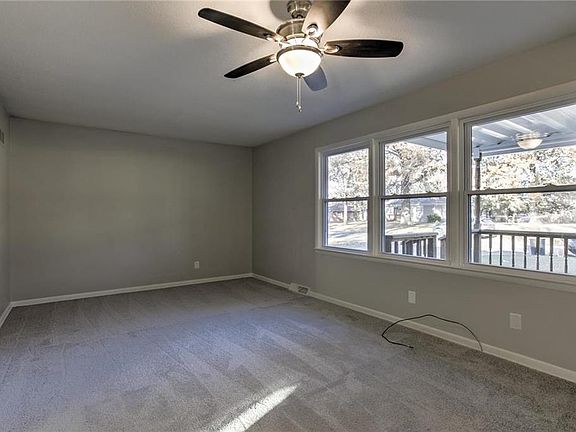 4th image of 2902 N 73rd St