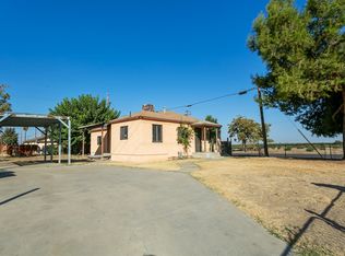 9702 Habecker Rd, Lamont, CA 93241