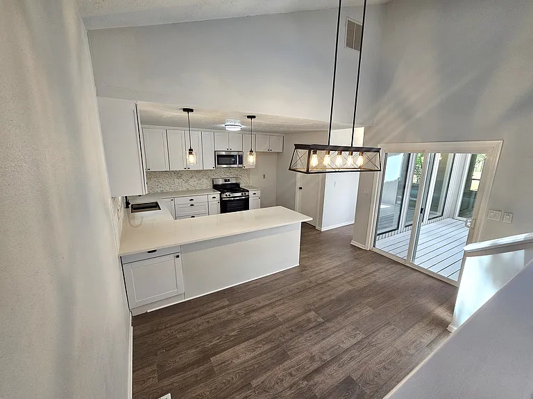10416 SE 98th Ct — Photo 8