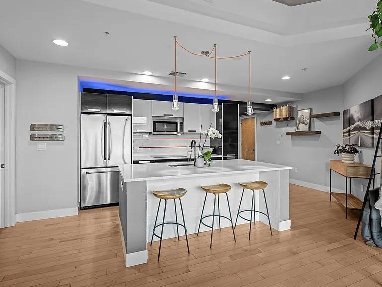 2200 W 29th Ave #308 — Photo 3