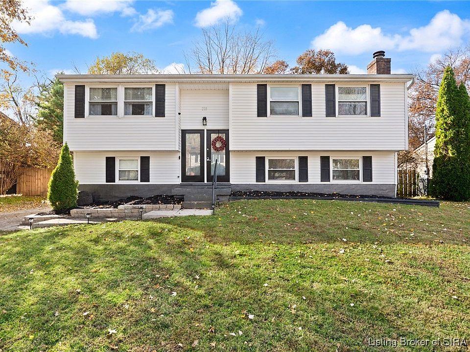 1st image of 218 Webster Boulevard