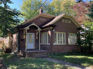102 N Springer St, Carbondale, IL 62901