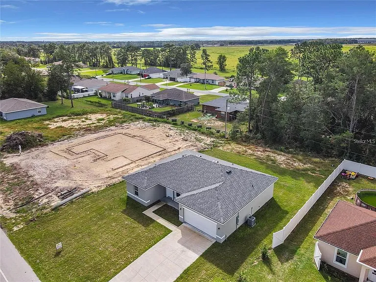 406 Marion Oaks Trl — Photo 15