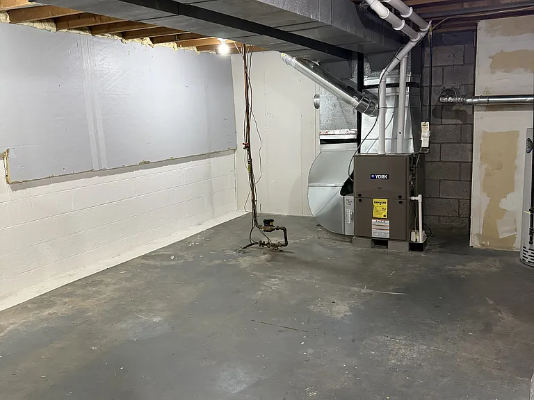 72 Juniper Rdg #A — Photo 49
