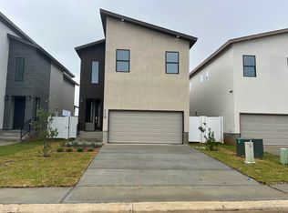 110 Deer Path Loop, Laredo, TX 78045