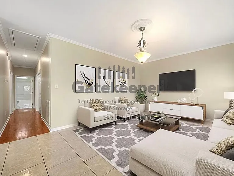 408 Saint Dunstans Ct — Photo 19