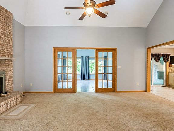 3rd image of 2351 Deer Trail Ln