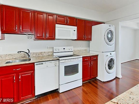 2nd image of 3713 George Mason Dr #1316