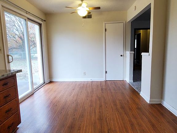4th image of 905 Canterbury Ave