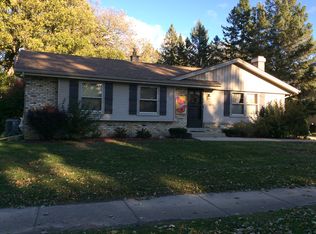 1815 Hemit Ave, Waukesha, WI 53189