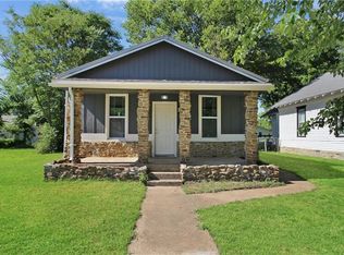 1621 Chess Ave, Parsons, KS 67357