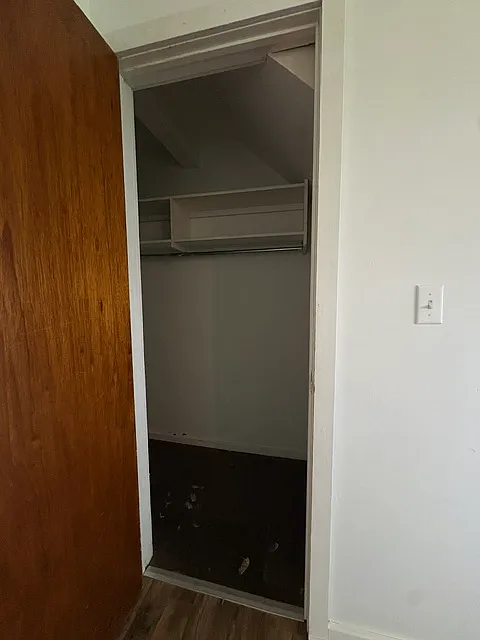 9544 Cloverleaf Road - D — Photo 3