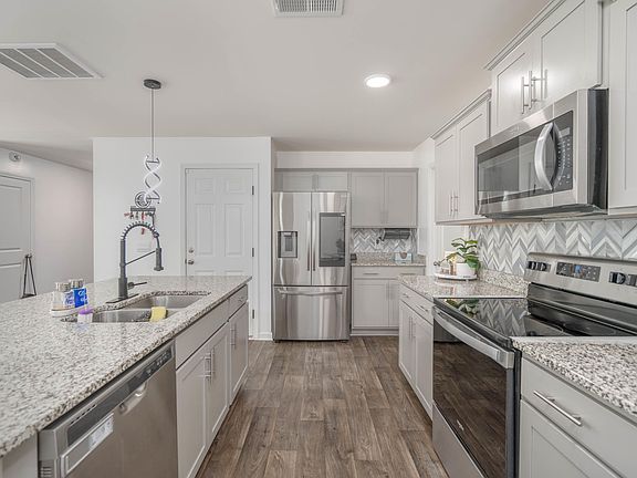 4th image of 2054 Lmridge Rd