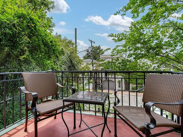 805 Whitaker St #7 — Photo 6