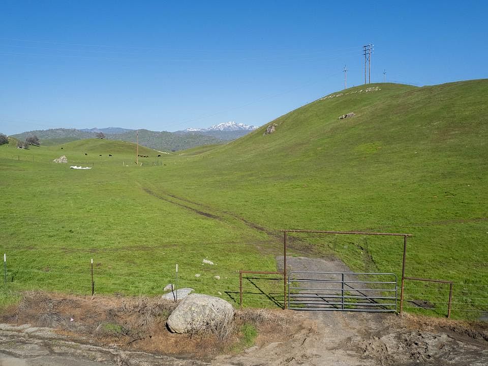 1st image of Holdridge Drive
