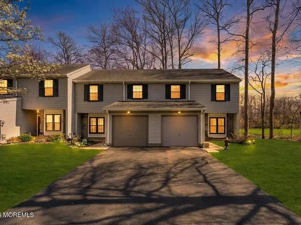 12 Hunters Run #12, Oceanport, NJ 07757
