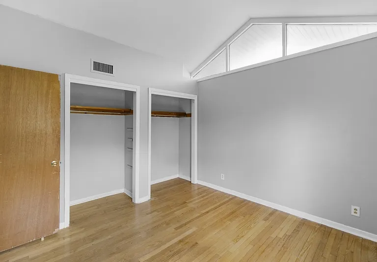 101 Waldorf Pkwy #14 — Photo 8