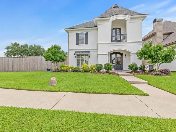 303 Nanterre Ln, Lafayette, LA 70507