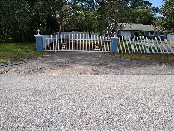 5th image of 18415 Floralton Dr