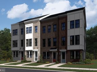 2658 River Birch Dr, Herndon, VA 20171