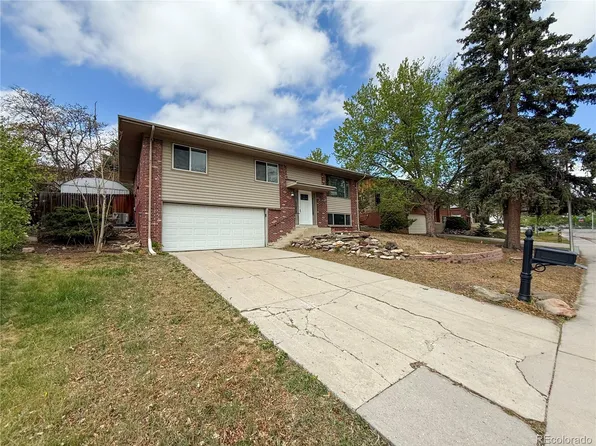 1437 S Yank Street, Lakewood, CO 80228