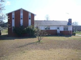 2075 John Dodd Rd #2077-2079, Wellford, SC 29385