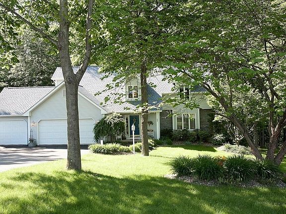 35 Chestnut Court