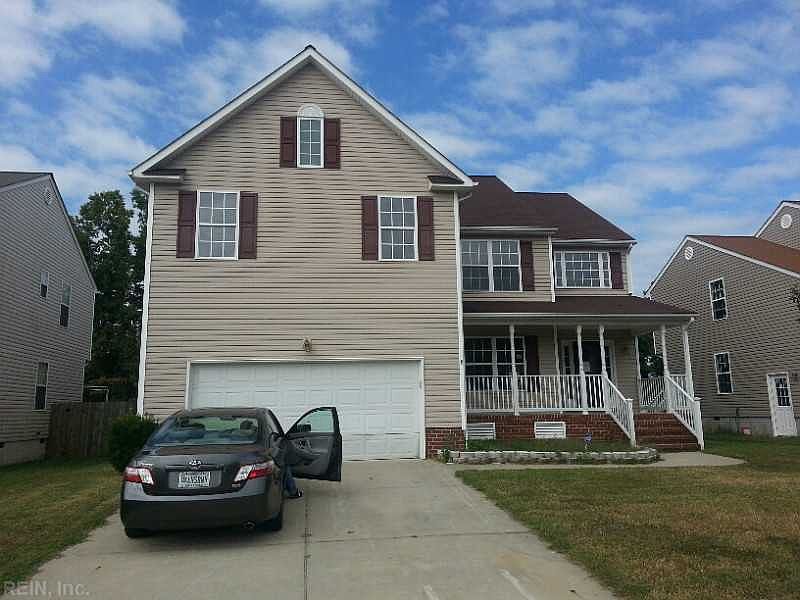 1st image of 8 Saint Johns Dr
