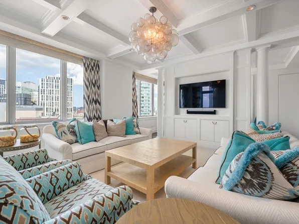 1 Charles St S, Boston, MA 02116