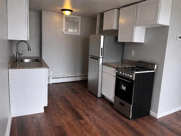 1218 Swetland St #1218 — Photo 5