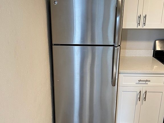 4th image of 2200 Dayton St #2202