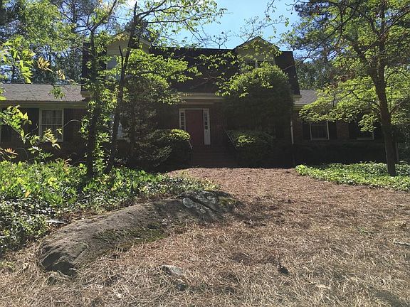2nd image of 4987 Castlewood Dr