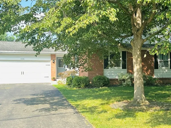 1116 Columbus Cir S, Ashland, OH 44805