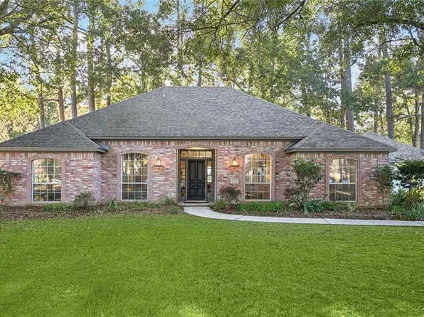 302 Tennyson Ln, Mandeville, LA 70448